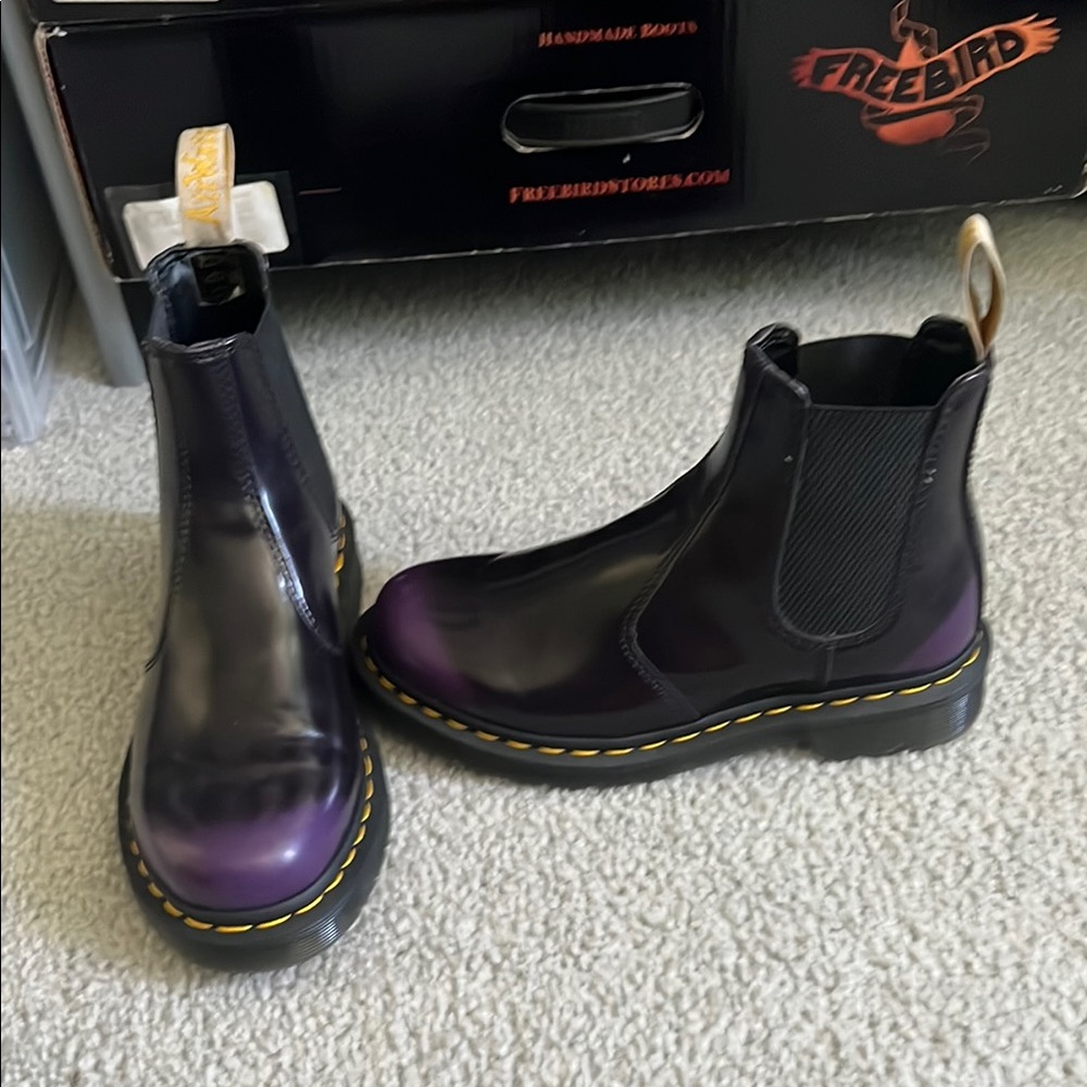 Dr. Martens Purple Ombré Chelsea Boots | Sz 6 women/Sz 5 men